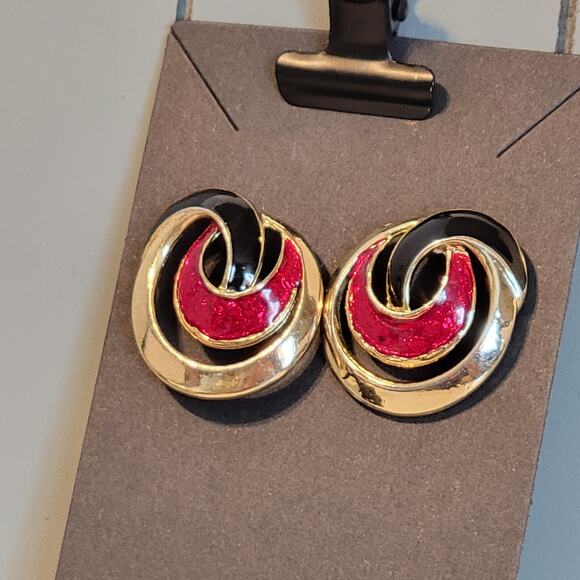 Vintage Gold Tone Enamel Swirl Pierced Earrings Black Red Round 1” - Picture 4 of 8